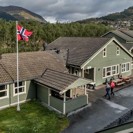Forde Gjestehus Og Camping Luaran gambar