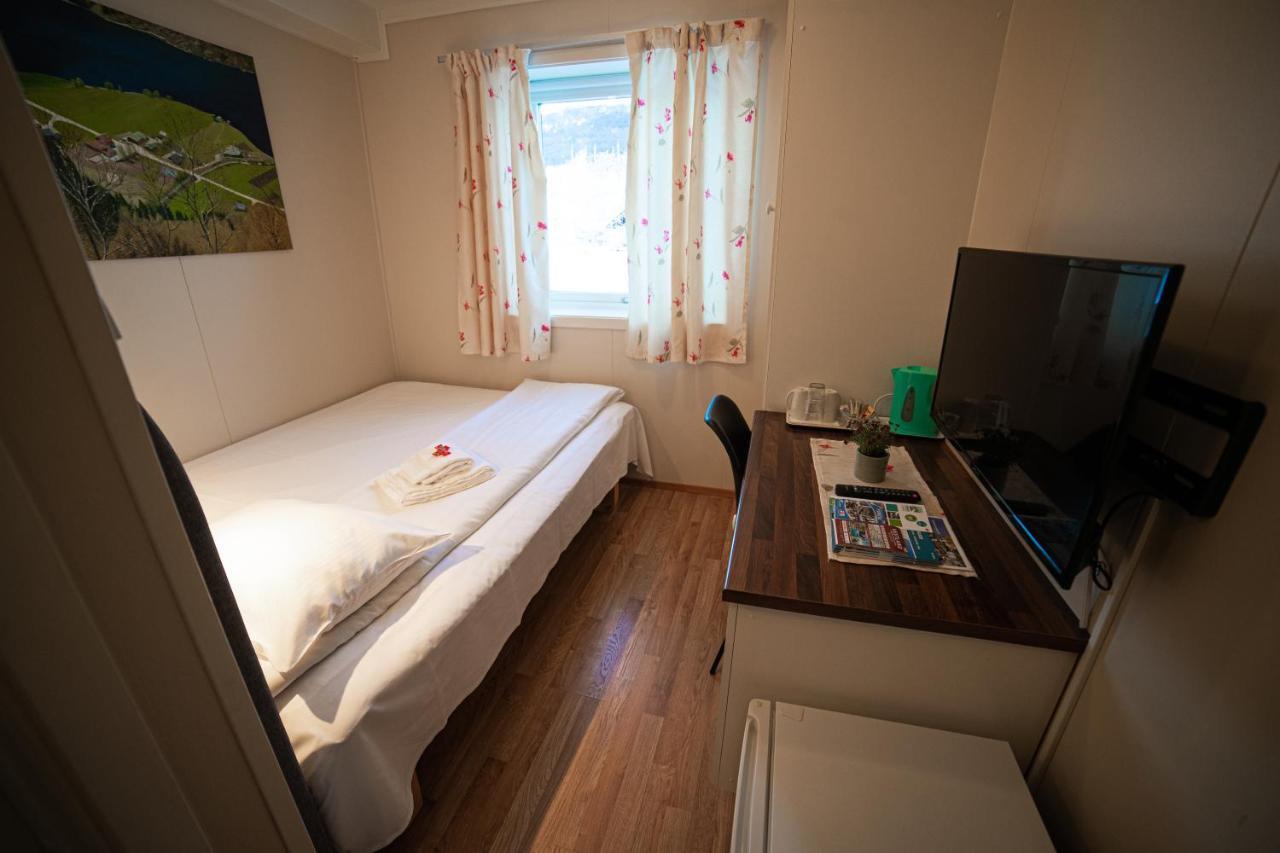 Forde Gjestehus Og Camping Luaran gambar