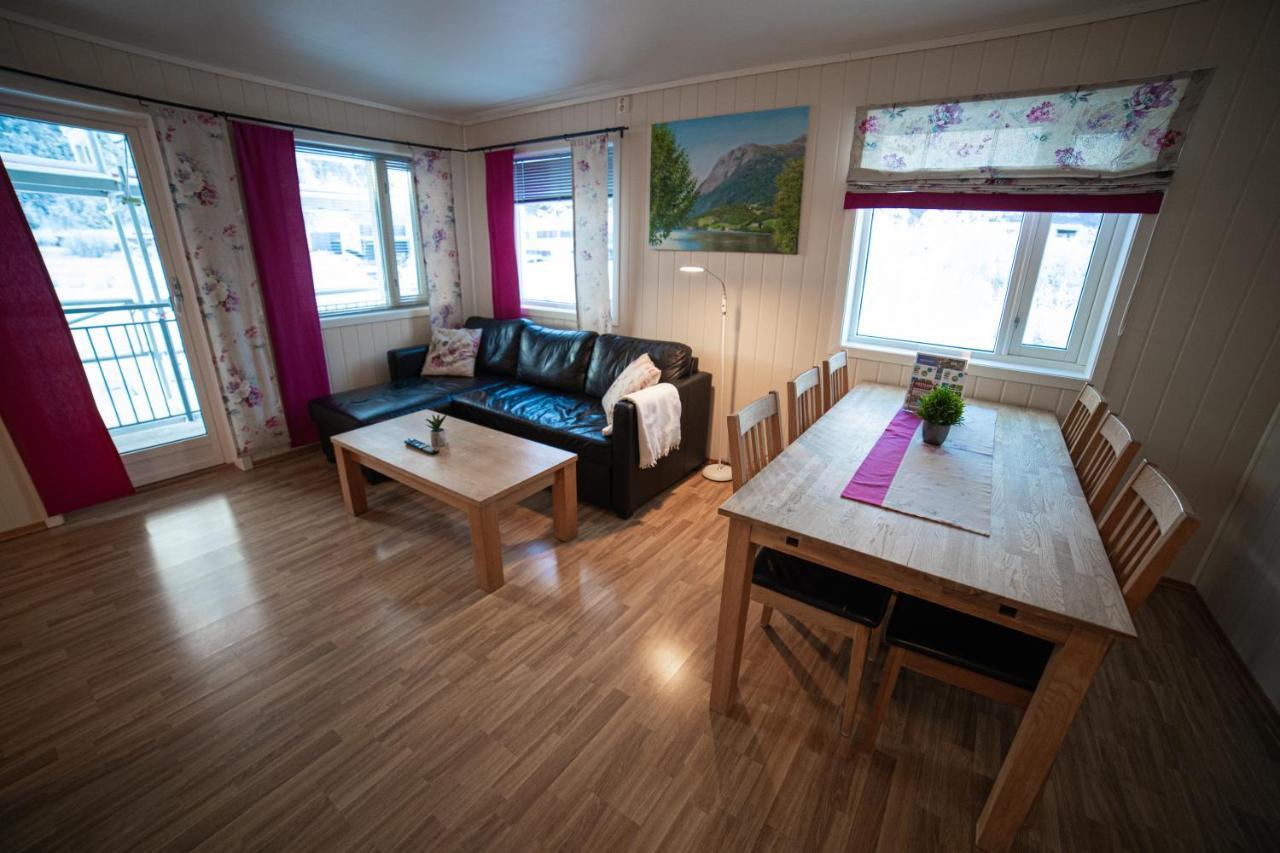 Forde Gjestehus Og Camping Luaran gambar