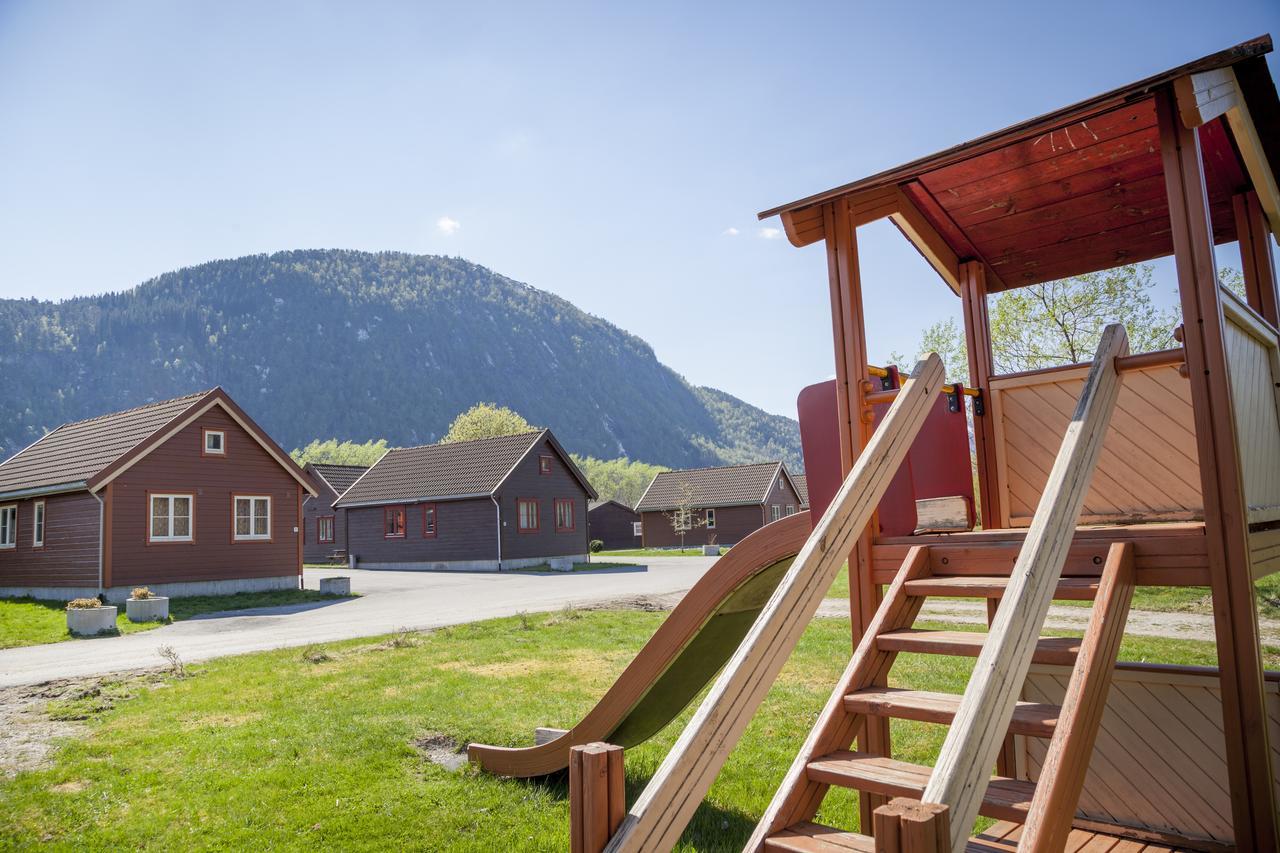 Forde Gjestehus Og Camping Luaran gambar