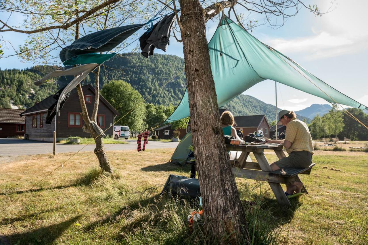 Forde Gjestehus Og Camping Luaran gambar